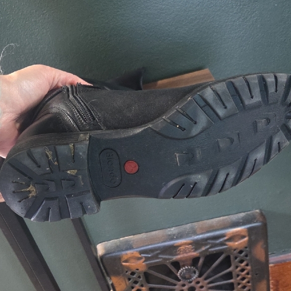 Blondo Black Leather Waterproof Boots - Picture 4 of 5